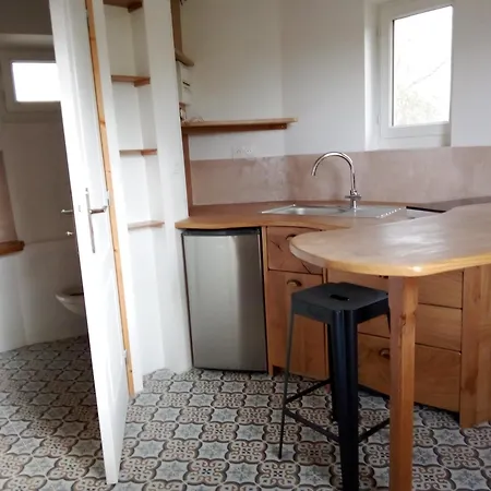 Le Vieux Moulin De Pierre * Bazenville