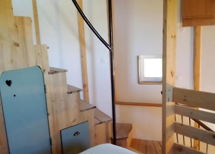 Le Vieux Moulin De Pierre Bazenville