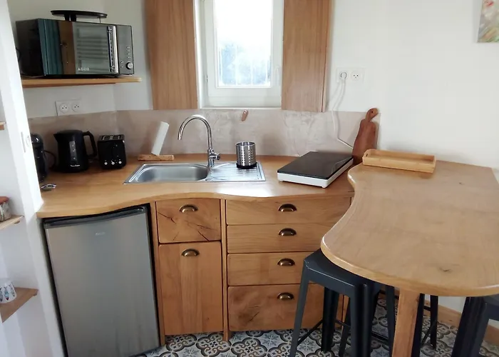 Le Vieux Moulin De Pierre * Bazenville